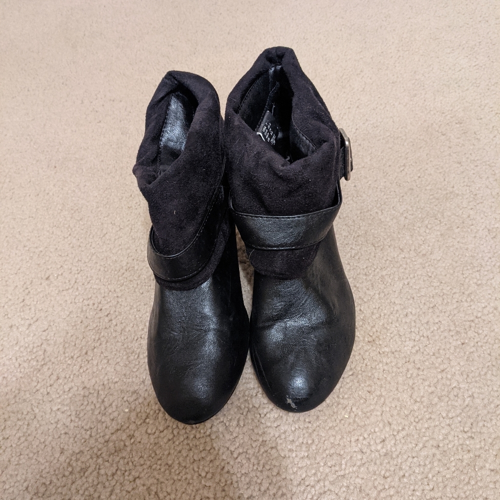 Black booties size 7